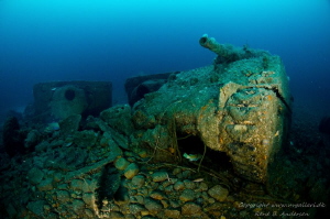 SS Empire Heritage WW2 Wreck, depht is 63meter at Malin H... by Rene B. Andersen 